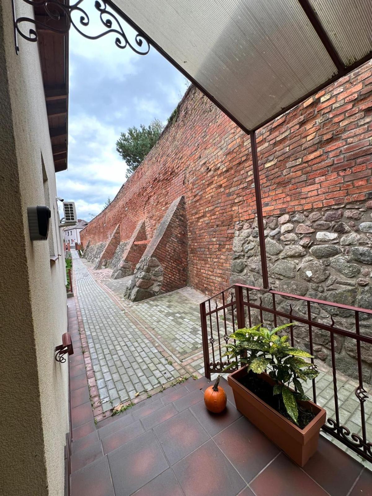 Apartament Bena Ze Zjawiskowym Tarasem Widokowym Chełmno Esterno foto